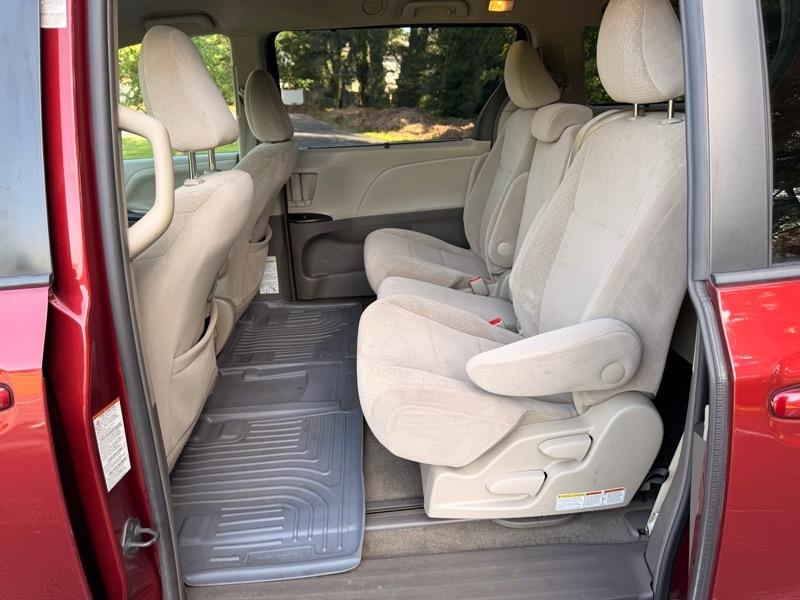 Toyota Sienna  2015