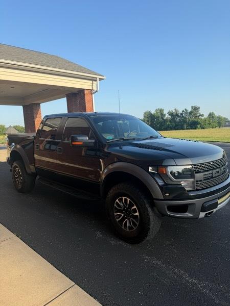 Ford F-150 4WD SuperCab 133" SVT Raptor 2013