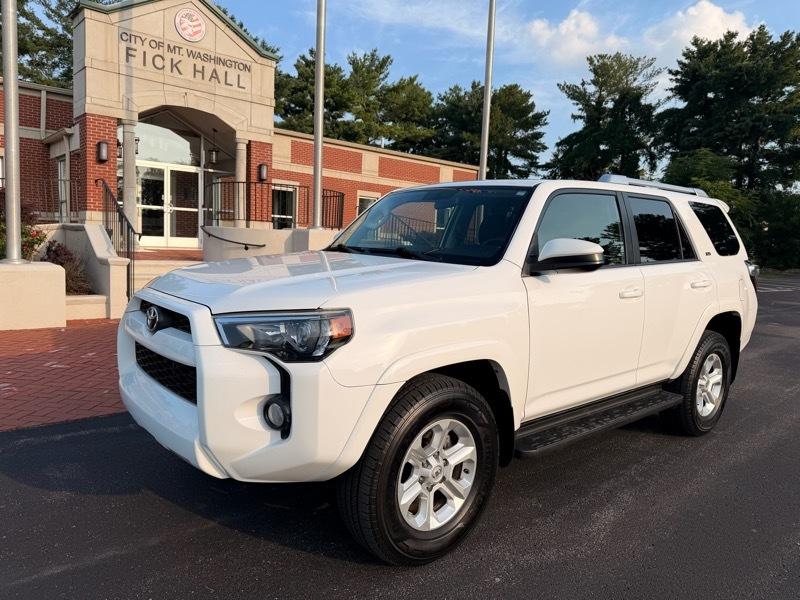 Toyota 4Runner SR5 4WD 2015