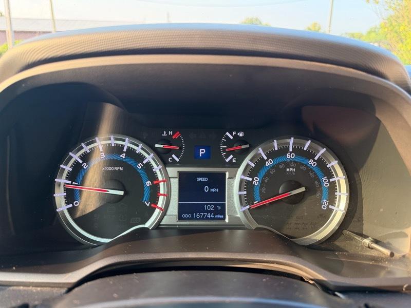 Toyota 4Runner SR5 4WD 2015