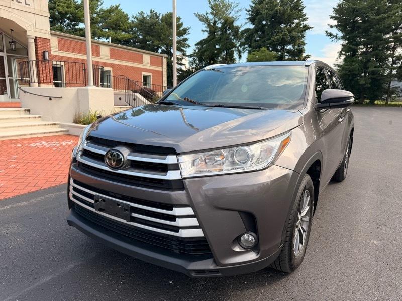 Toyota Highlander  2018