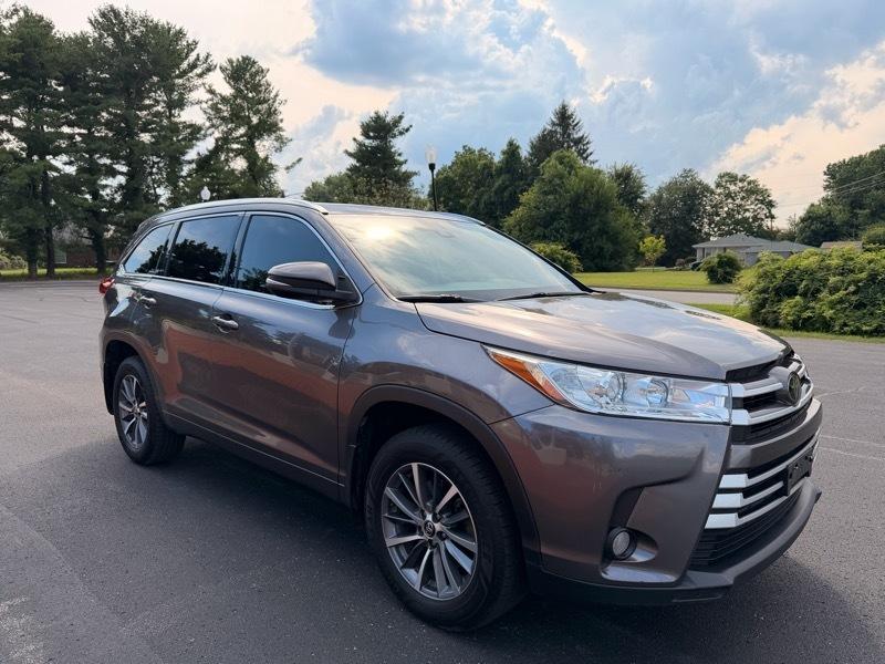 Toyota Highlander  2018