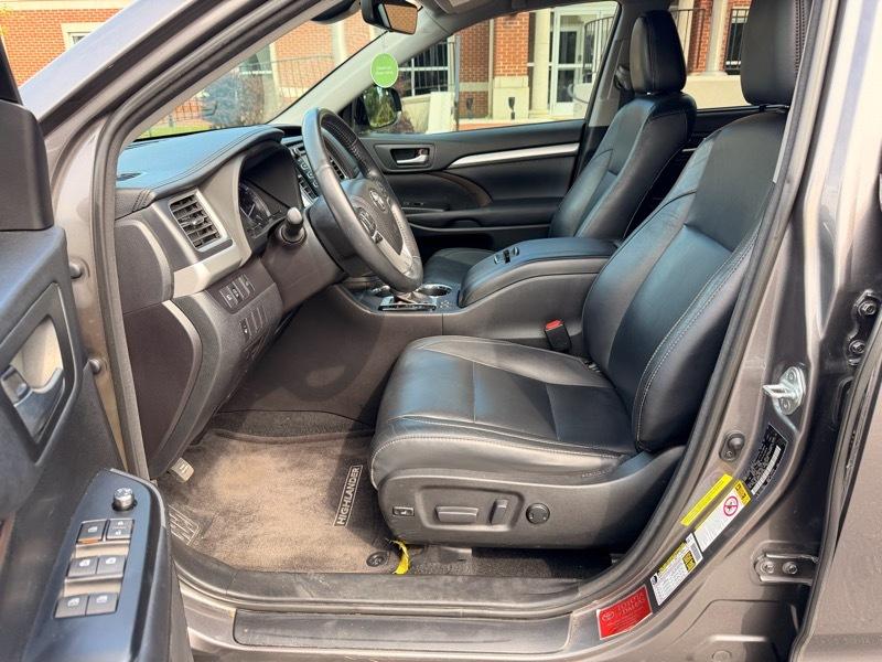 Toyota Highlander  2018