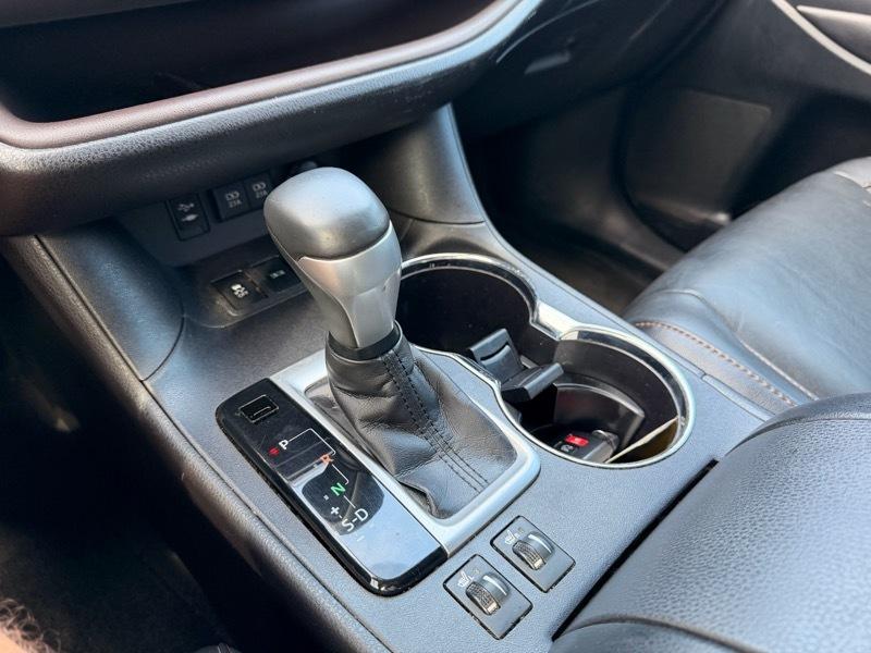 Toyota Highlander  2018