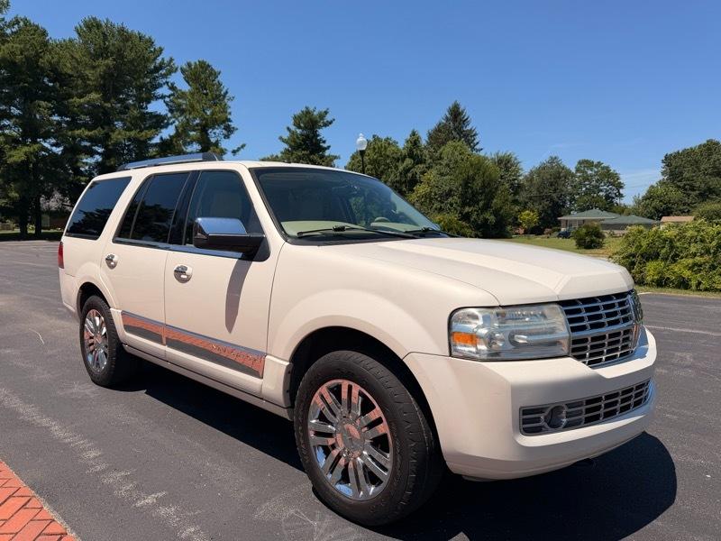 Lincoln Navigator 4WD Luxury 2007
