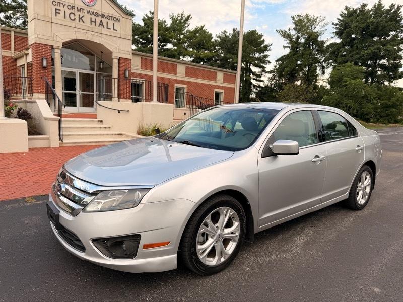 2012 Ford Fusion SE
