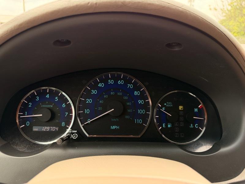 Toyota Sienna XLE FWD 2010