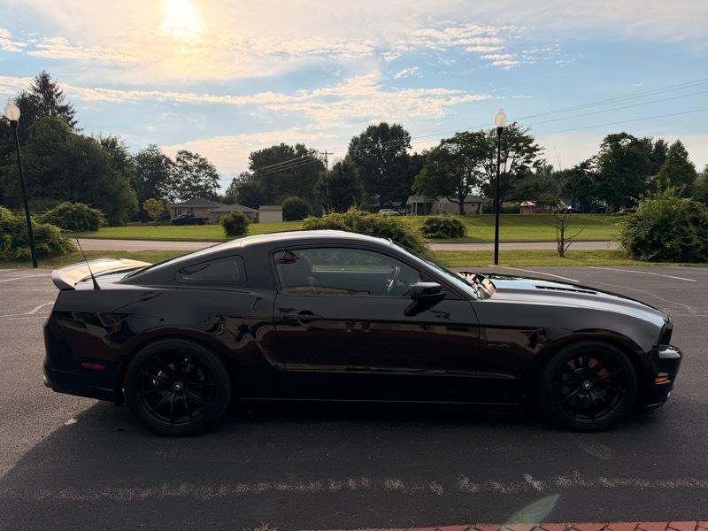 Ford Mustang GT Coupe 2013