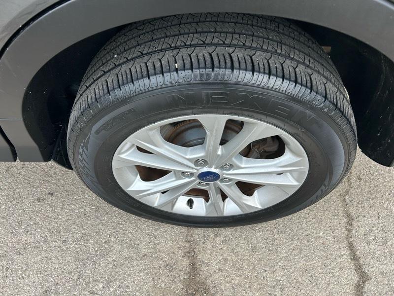 Ford Escape SEL 4WD 2018