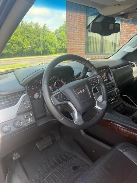 GMC Yukon SLT 4WD 2016