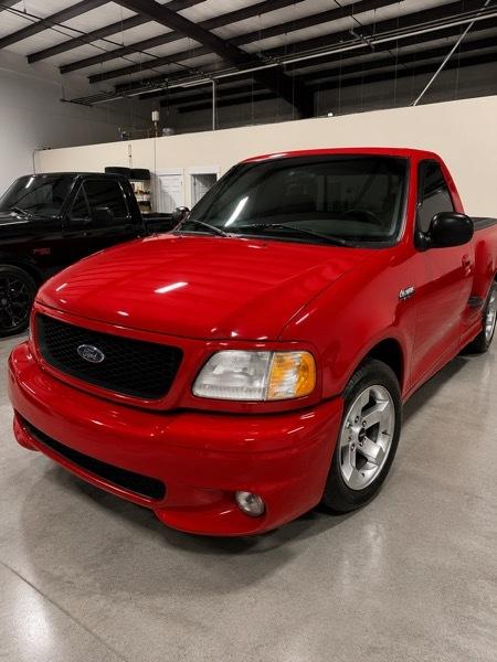 Ford F-150 SVT Lightning 1999