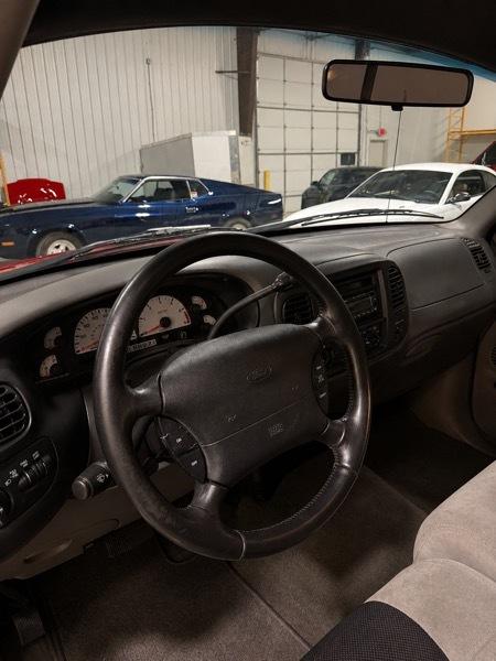 Ford F-150 SVT Lightning 1999