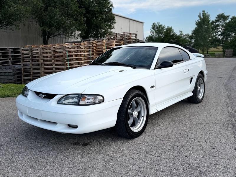 1997 Ford Mustang GT Coupe
