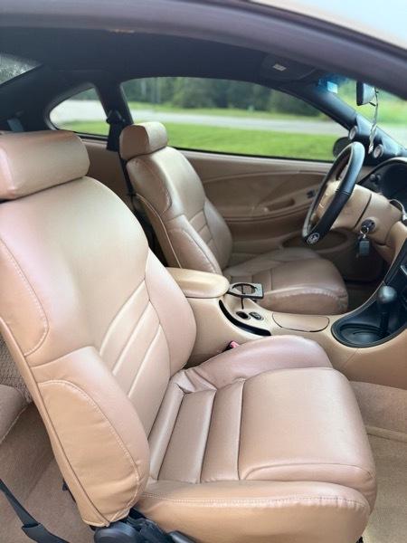 Ford Mustang GT Coupe 1997