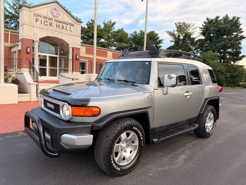 Toyota FJ Cruiser 4WD AT 2010