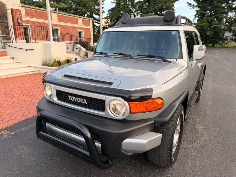 Toyota FJ Cruiser 4WD AT 2010