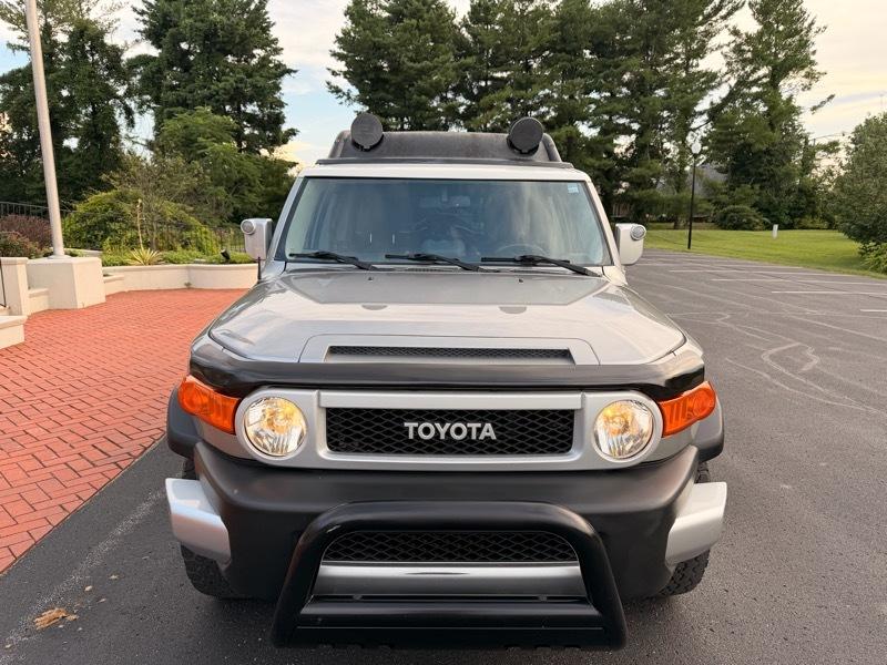 Toyota FJ Cruiser 4WD AT 2010