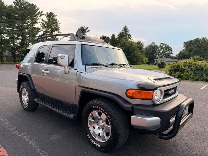Toyota FJ Cruiser 4WD AT 2010