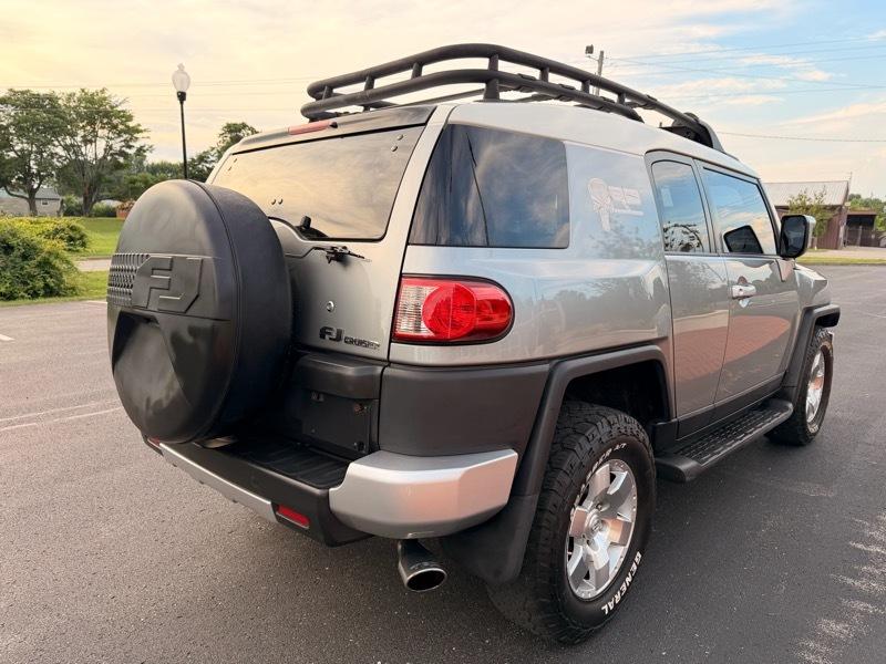 Toyota FJ Cruiser 4WD AT 2010