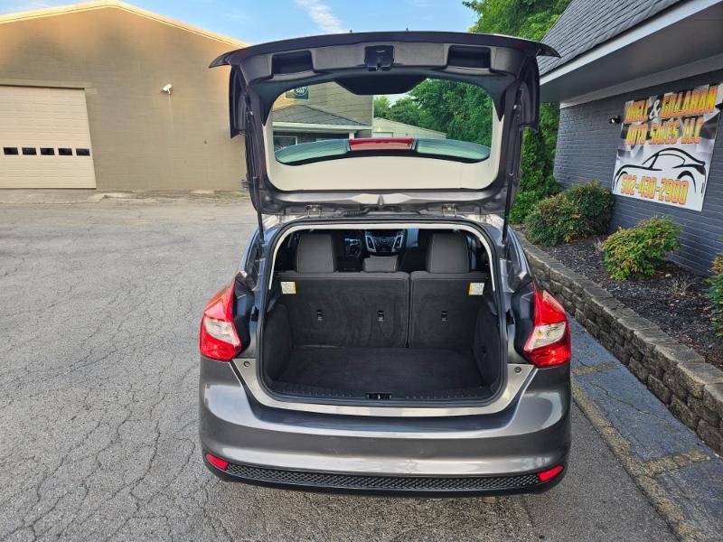 Ford Focus SE Hatch 2013