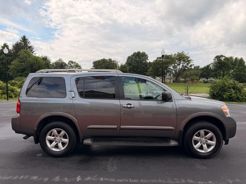Nissan Armada SL 4WD 2015
