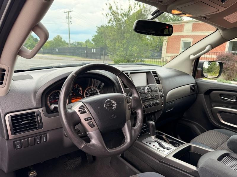 Nissan Armada SL 4WD 2015