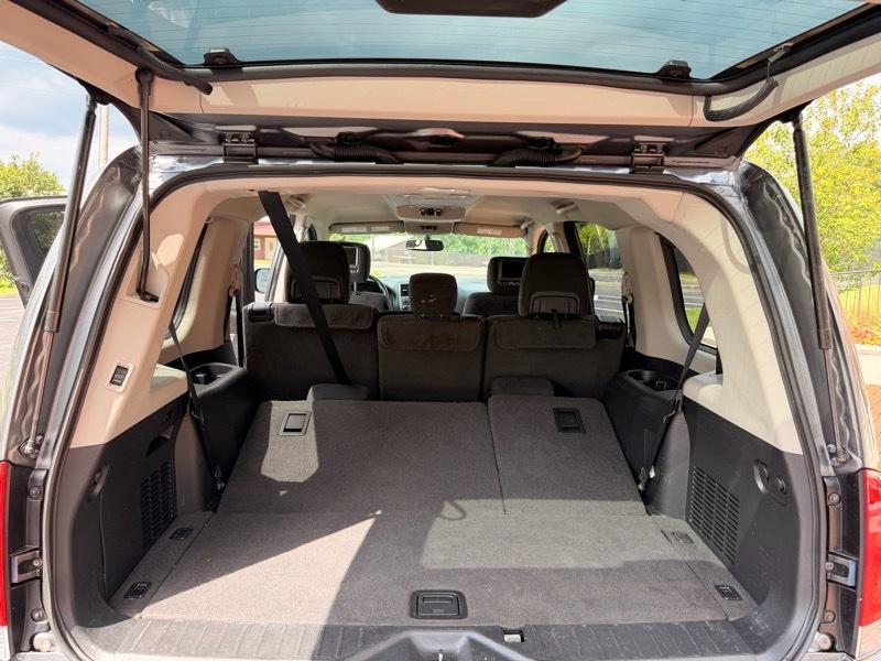 Nissan Armada SL 4WD 2015