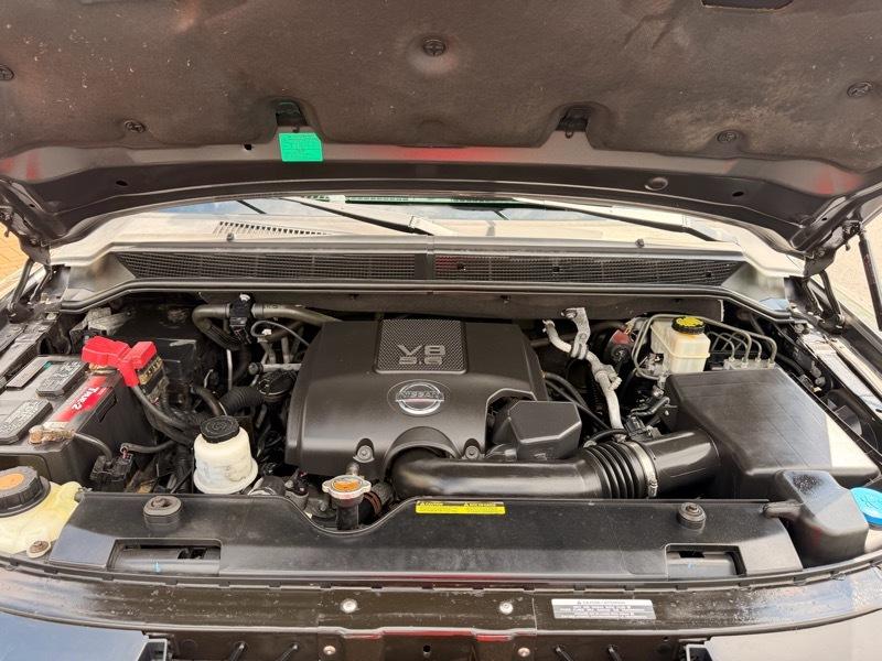 Nissan Armada SL 4WD 2015