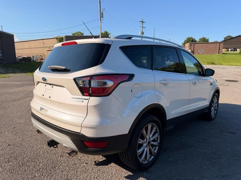 Ford Escape Titanium FWD 2017