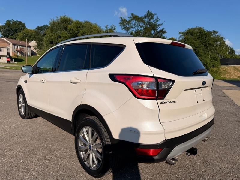 Ford Escape Titanium FWD 2017