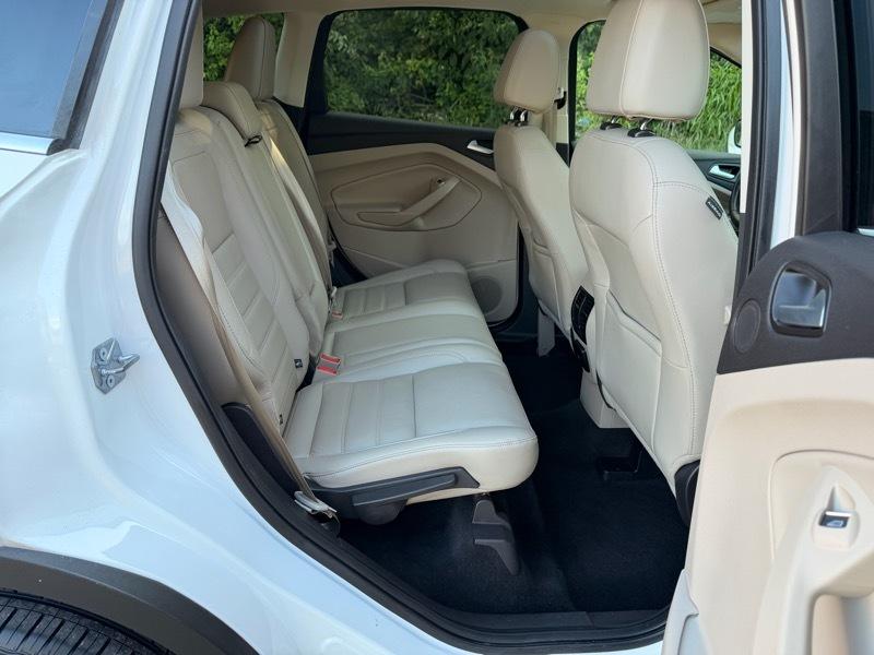 Ford Escape Titanium FWD 2017