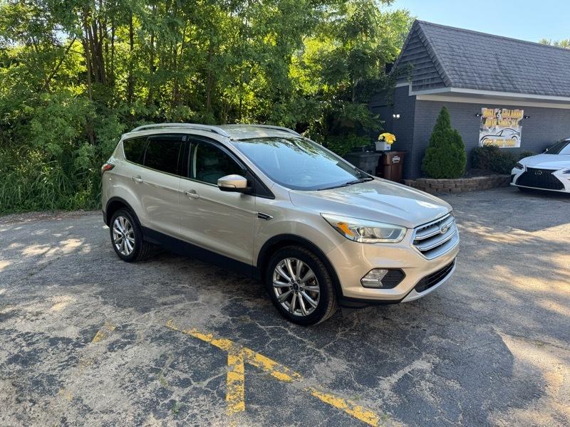 Ford Escape Titanium FWD 2017