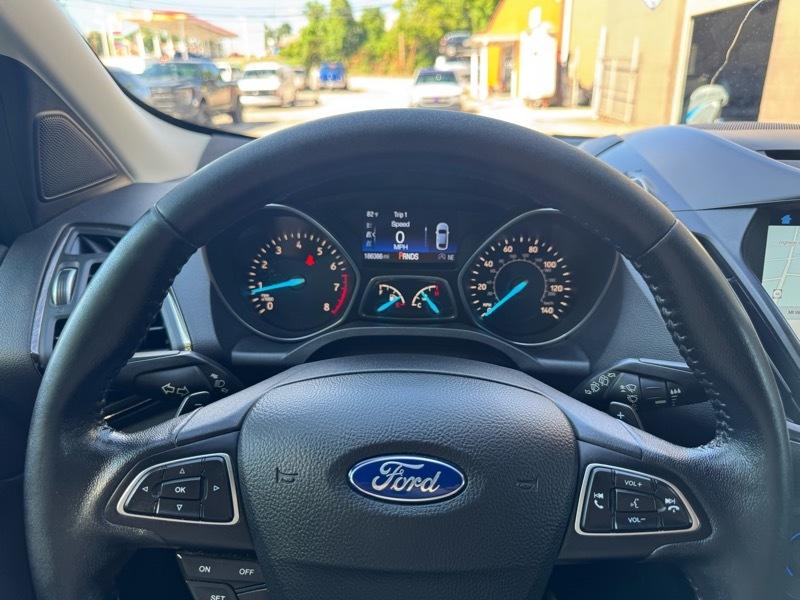 Ford Escape Titanium FWD 2017