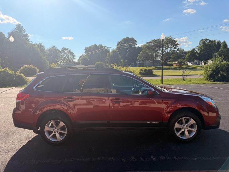 Subaru Outback 2.5i Premium 2013