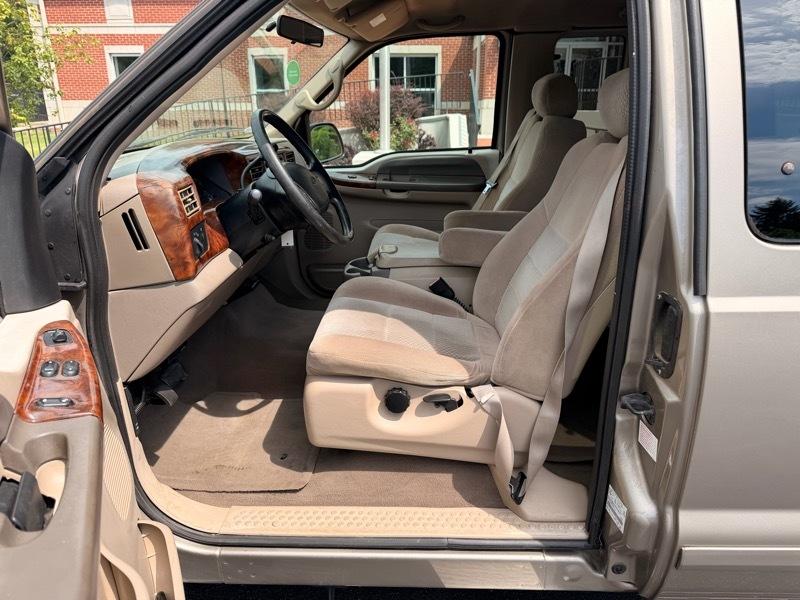 Ford F-250 SD XLT SuperCab 2WD 2002