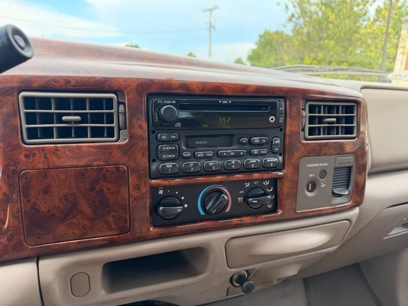 Ford F-250 SD XLT SuperCab 2WD 2002