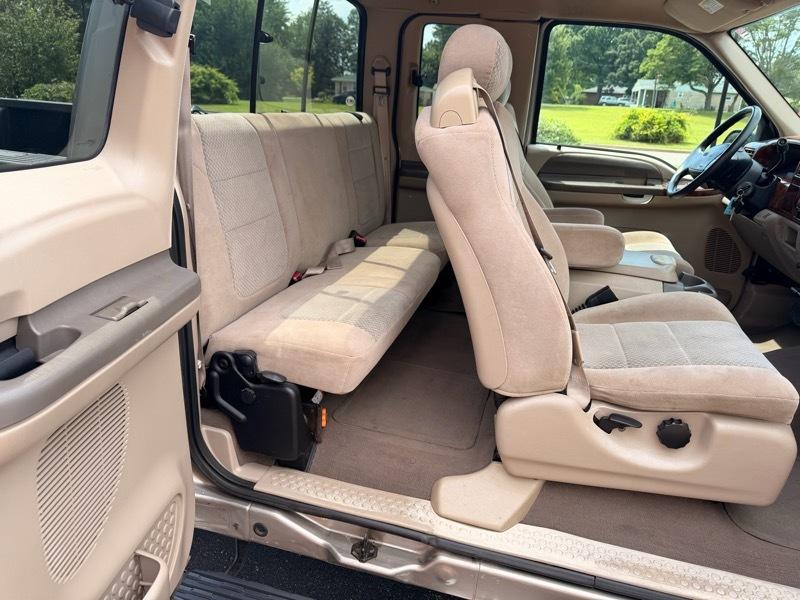Ford F-250 SD XLT SuperCab 2WD 2002