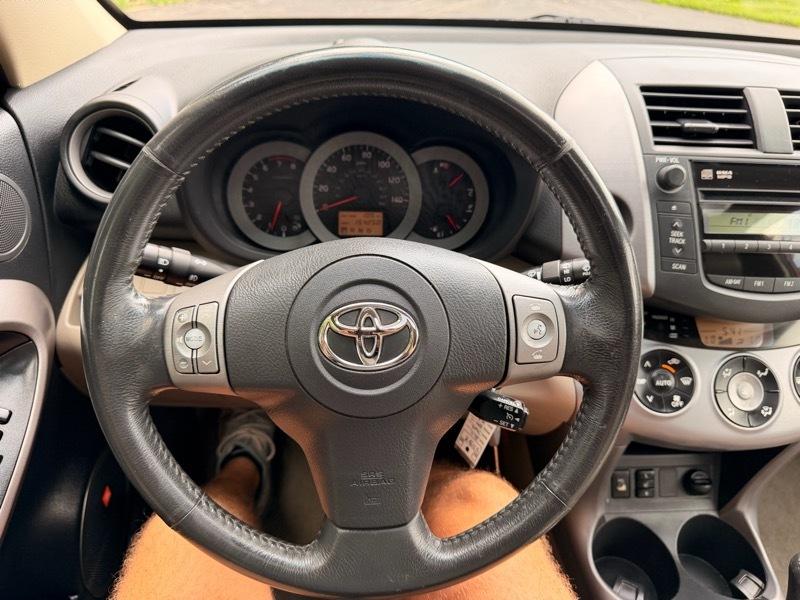 Toyota RAV4 Limited V6 4WD 2008