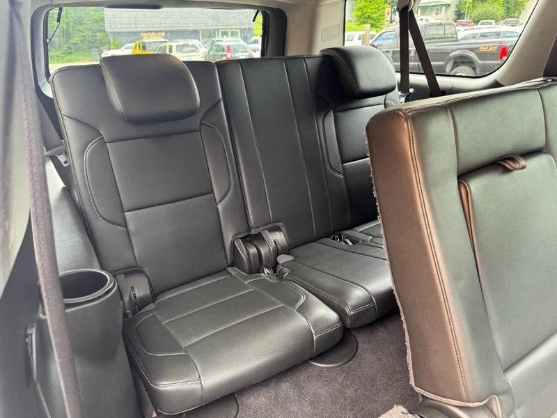 Chevrolet Suburban LT 4WD 2019