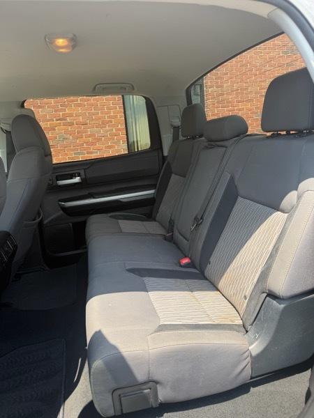 Toyota Tundra SR5 5.7L V8 FFV CrewMax 4WD 2016