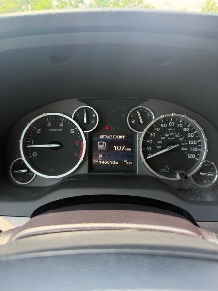 Toyota Tundra SR5 5.7L V8 FFV CrewMax 4WD 2016