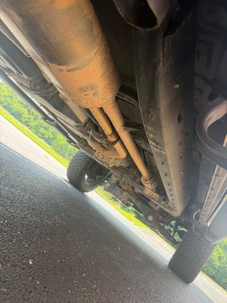 Toyota Tundra SR5 5.7L V8 FFV CrewMax 4WD 2016