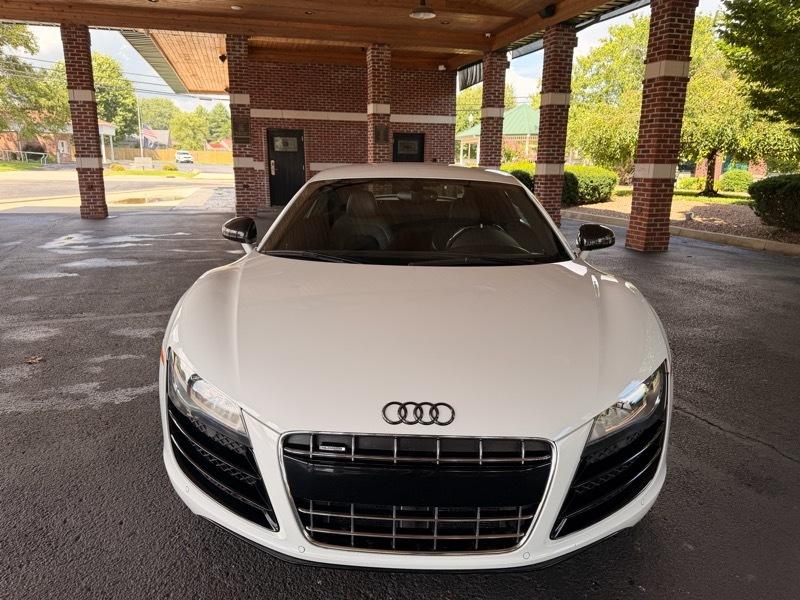 Audi R8 5.2 Coupe quattro Auto R tronic 2012