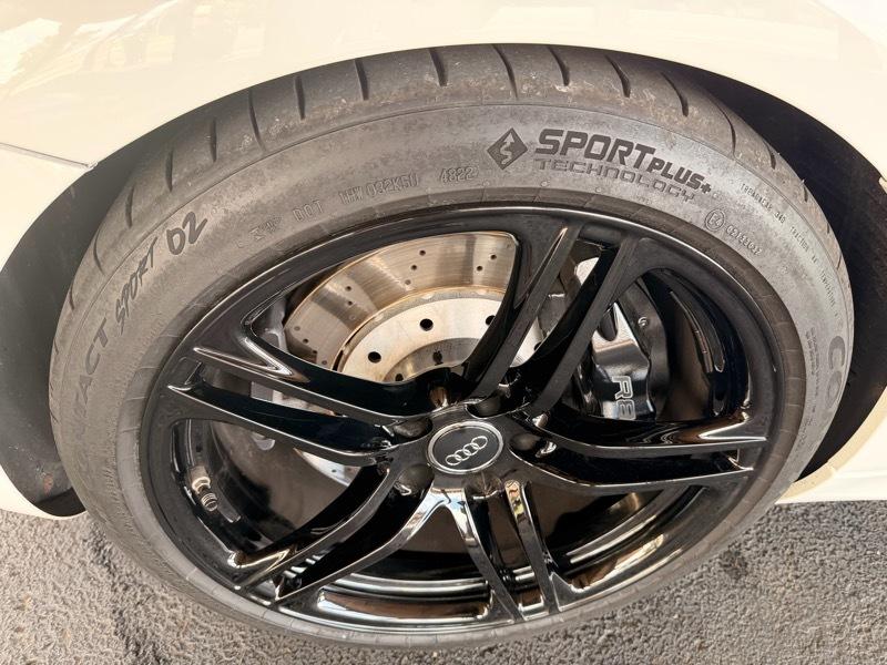 Audi R8 5.2 Coupe quattro Auto R tronic 2012