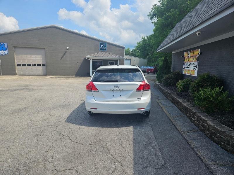 Toyota Venza AWD V6 2011
