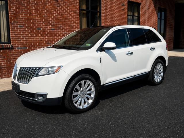 White 2013 Lincoln MKX SUV / Crossover All-Wheel Drive 6-Speed Automatic