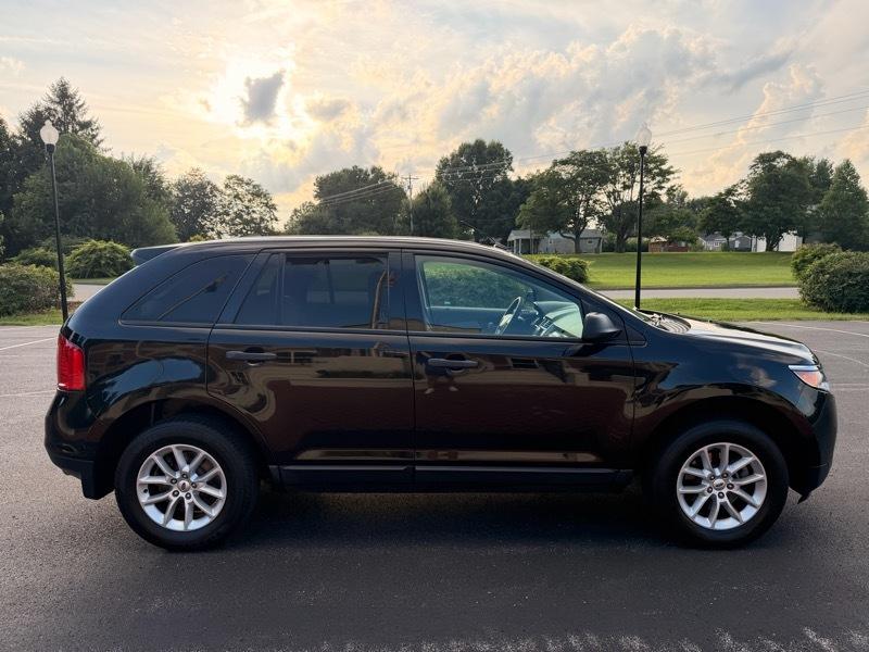 Ford Edge SE FWD 2014