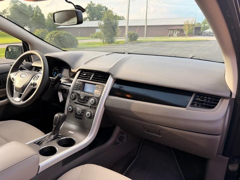 Ford Edge SE FWD 2014