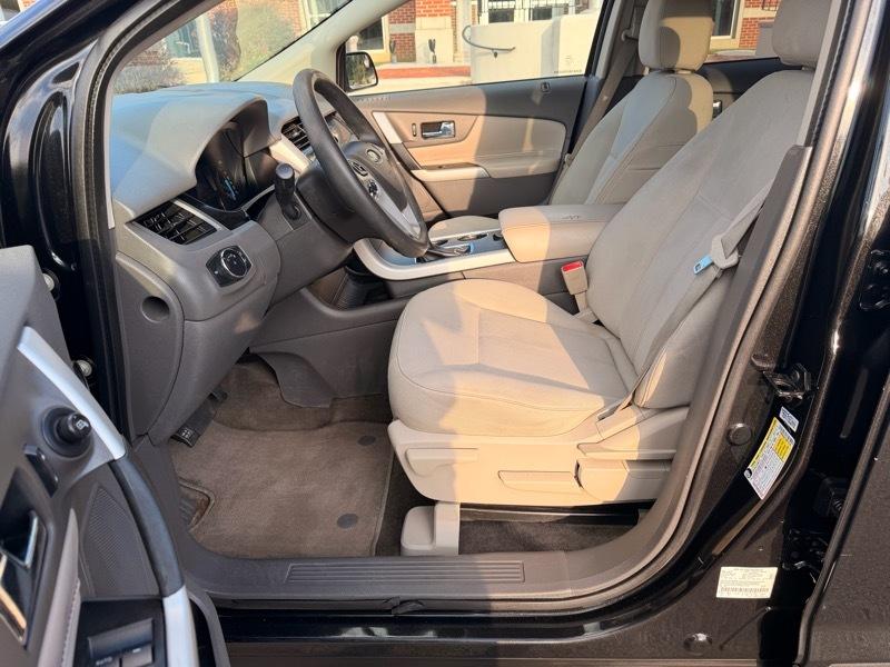 Ford Edge SE FWD 2014