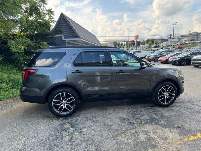 Ford Explorer Sport 4WD 2016